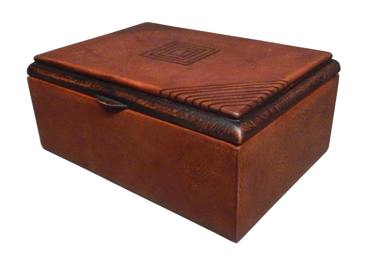 leather box tribal shipibo